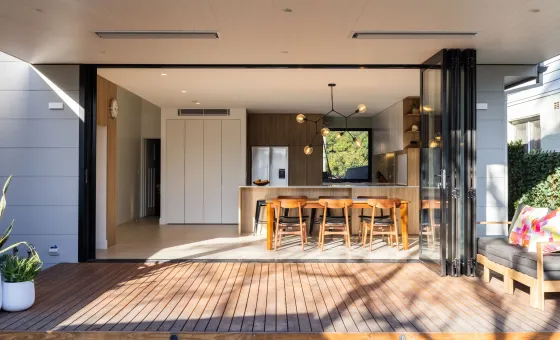 Robey St, Maroubra